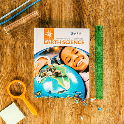 Young Explorer Series - Exploring Creation with Earth Science